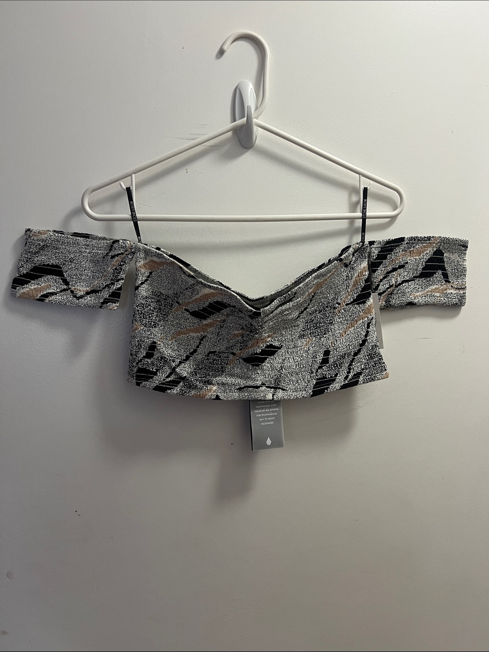 Volcom Off-Shoulder Printed Crop Top in Black, Gray & Cream